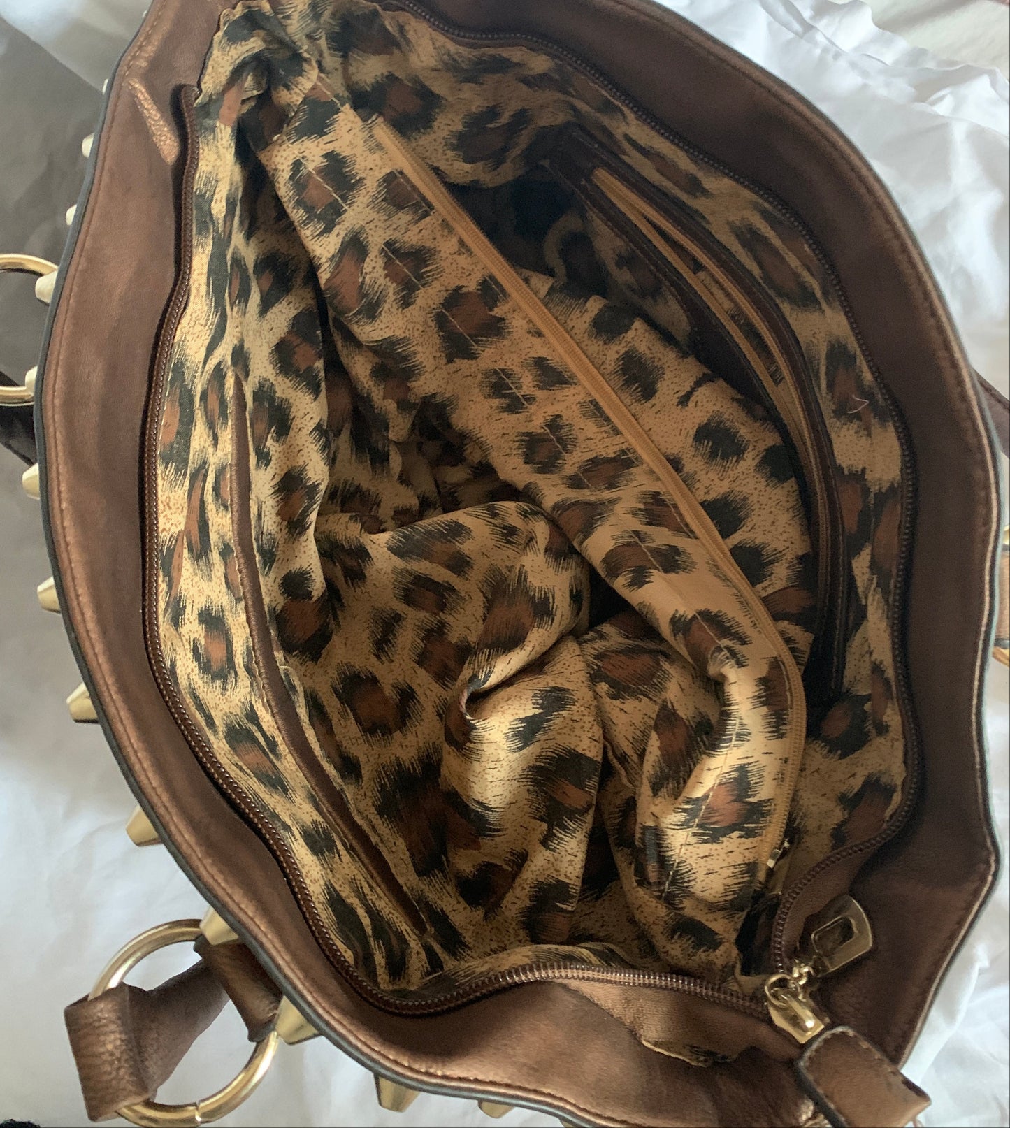 bag with studs