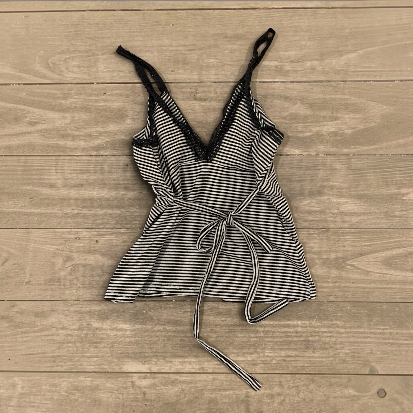 striped lace up camisole size m