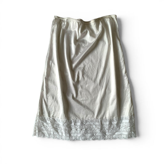 lace skirt size s/m