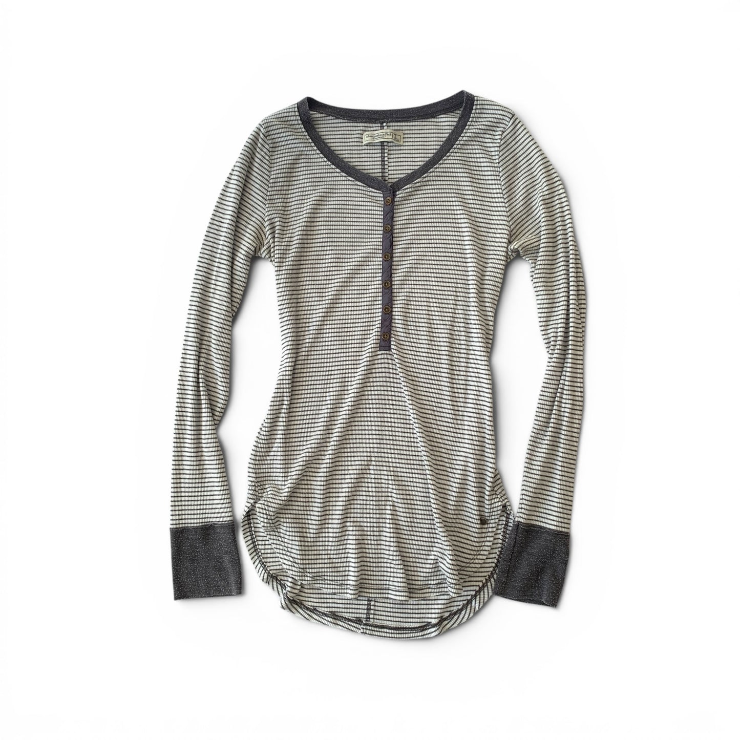 a&f henley size s