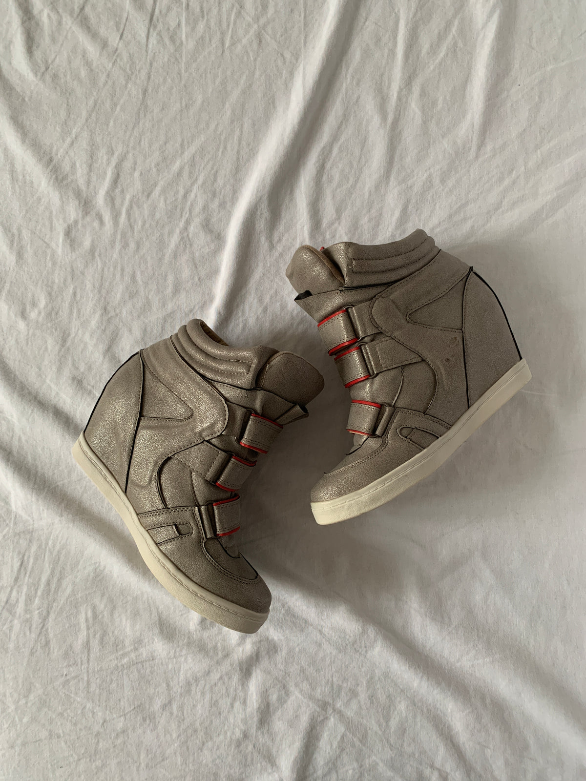 wedge sneaker size 38