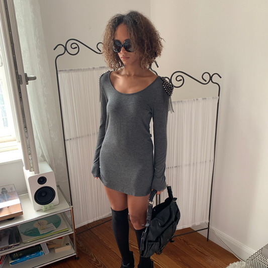 studded shoulder dress size m
