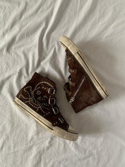 studded fur ash sneaker size 37