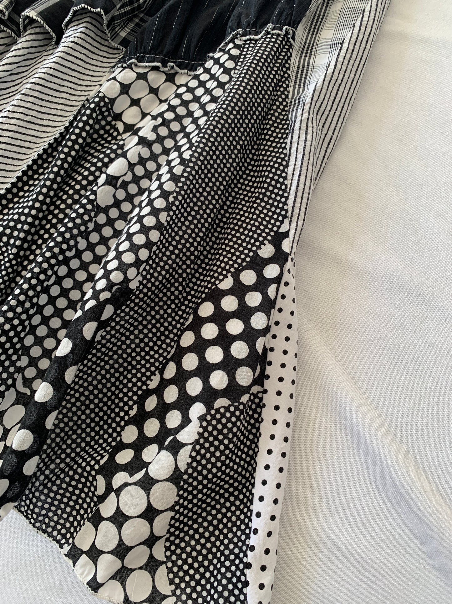 skirt size s
