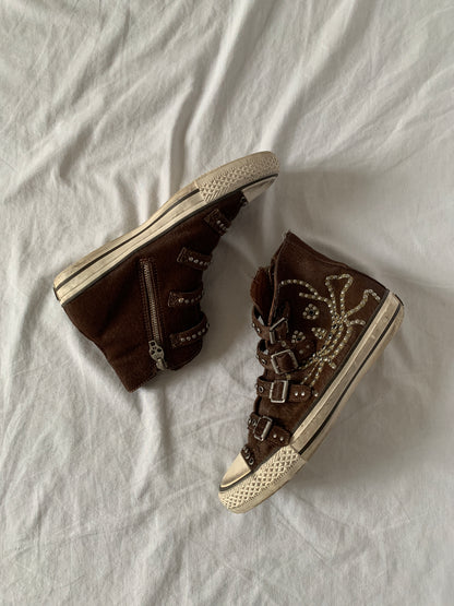 studded fur ash sneaker size 37