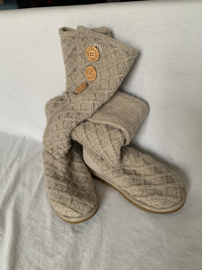 knitted ugg boots size 36