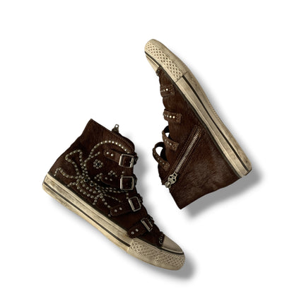 studded fur ash sneaker size 37