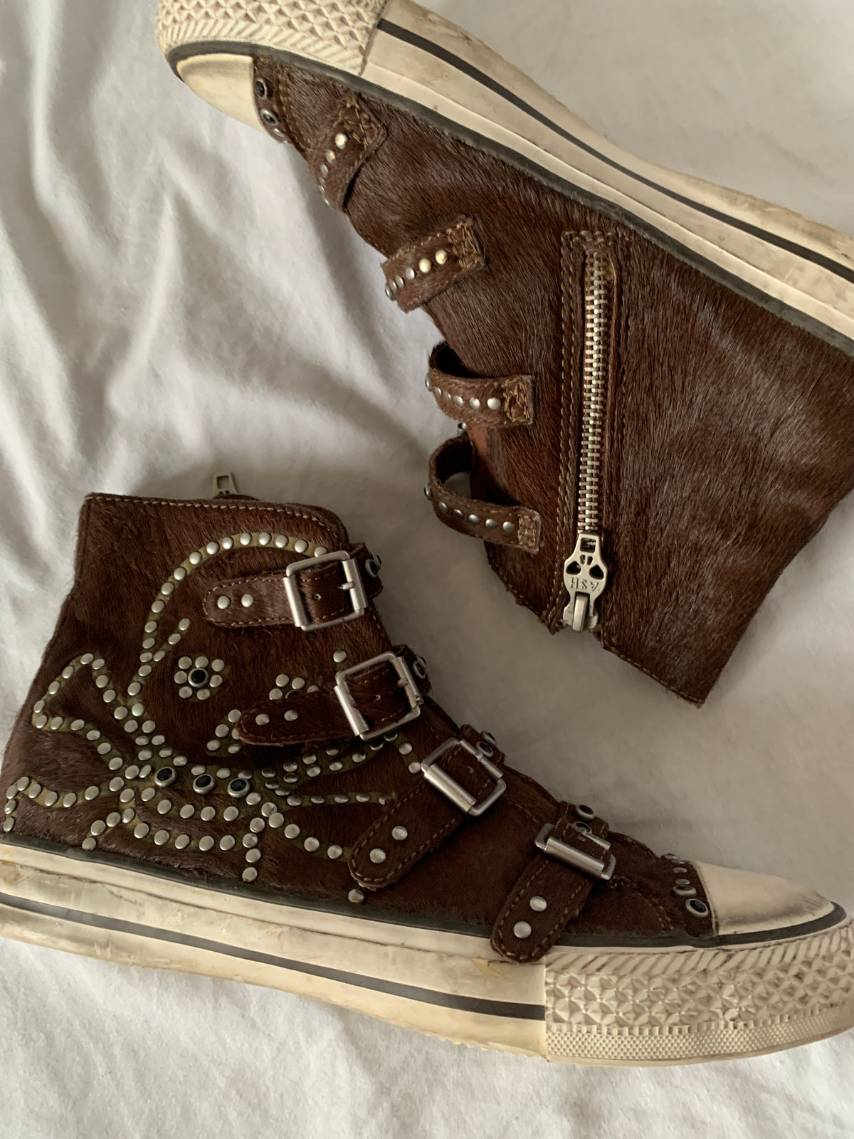 studded fur ash sneaker size 37