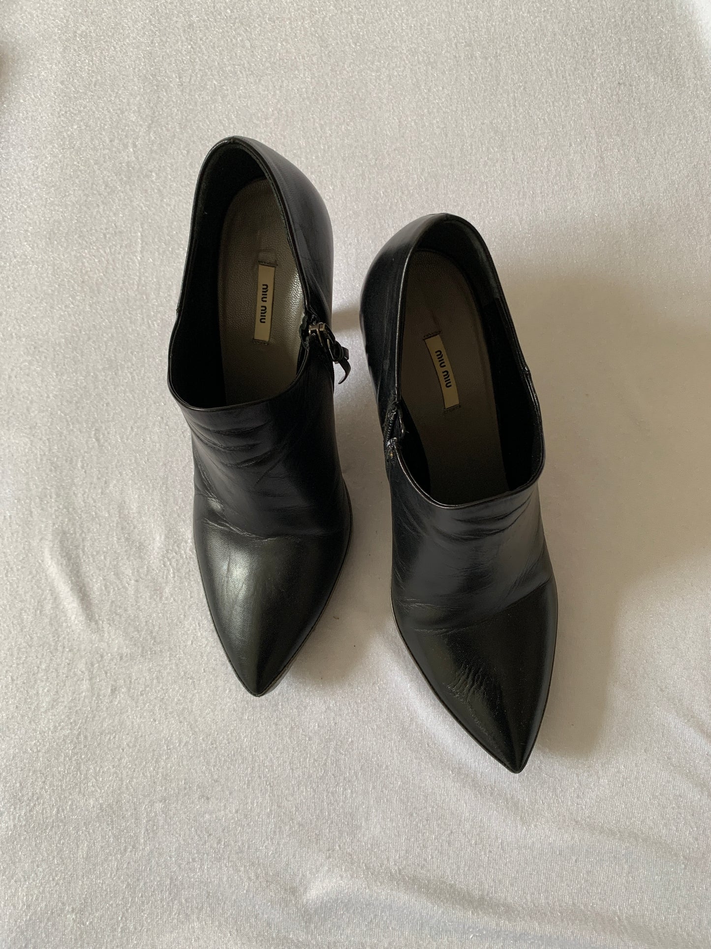 miu miu shoes 37
