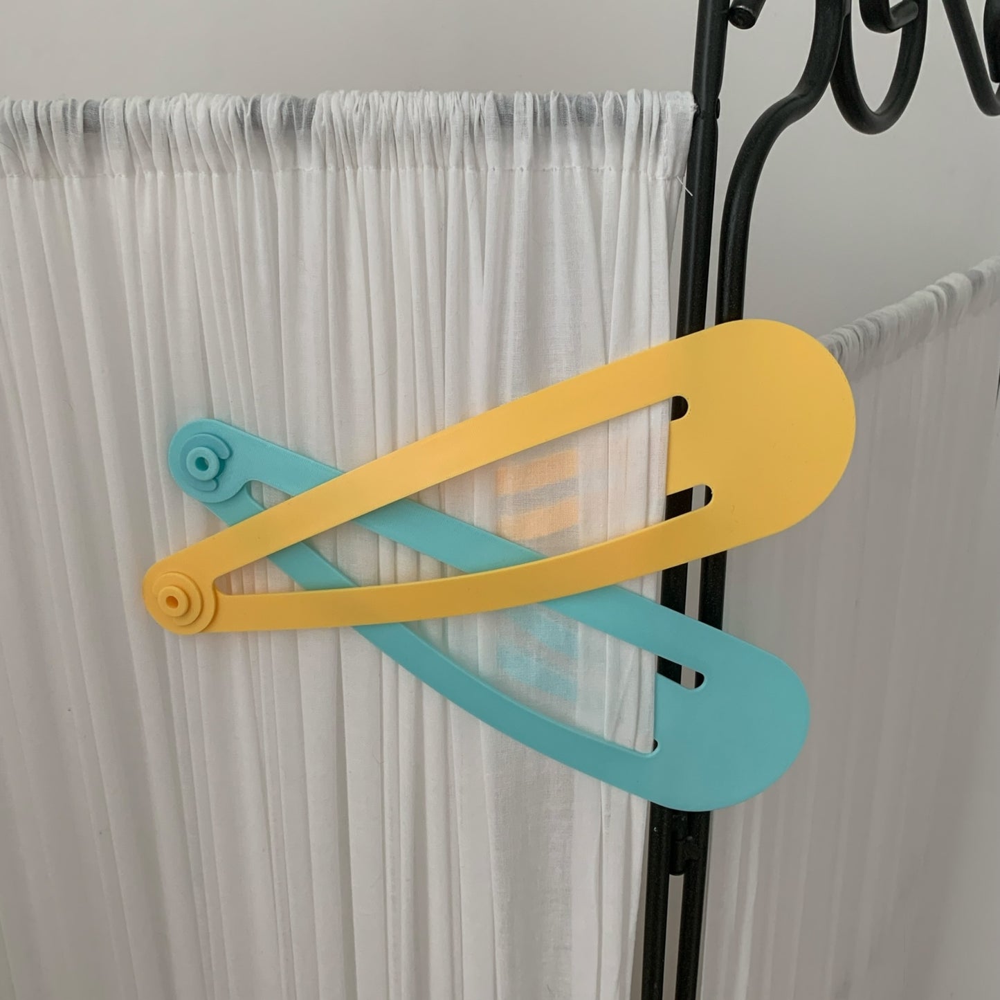 big hairclip different colors
