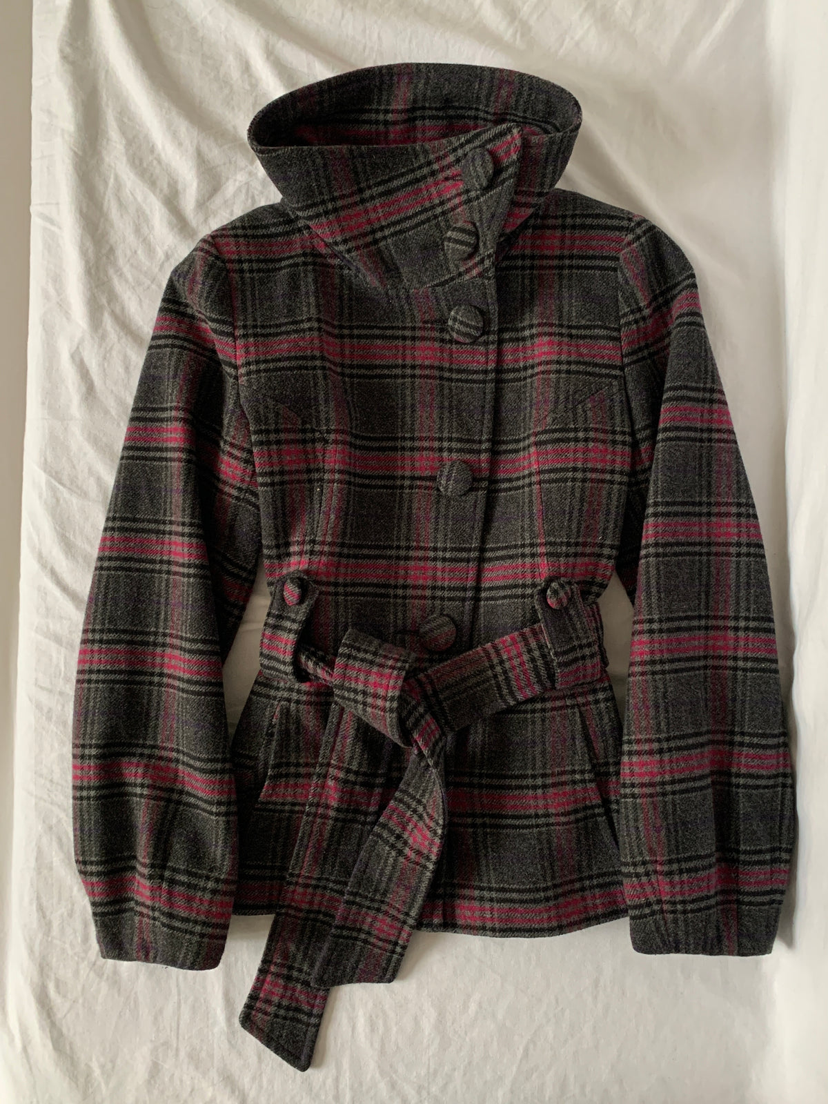 plaid trenchcoat size s