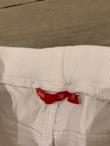 white capri pants size s