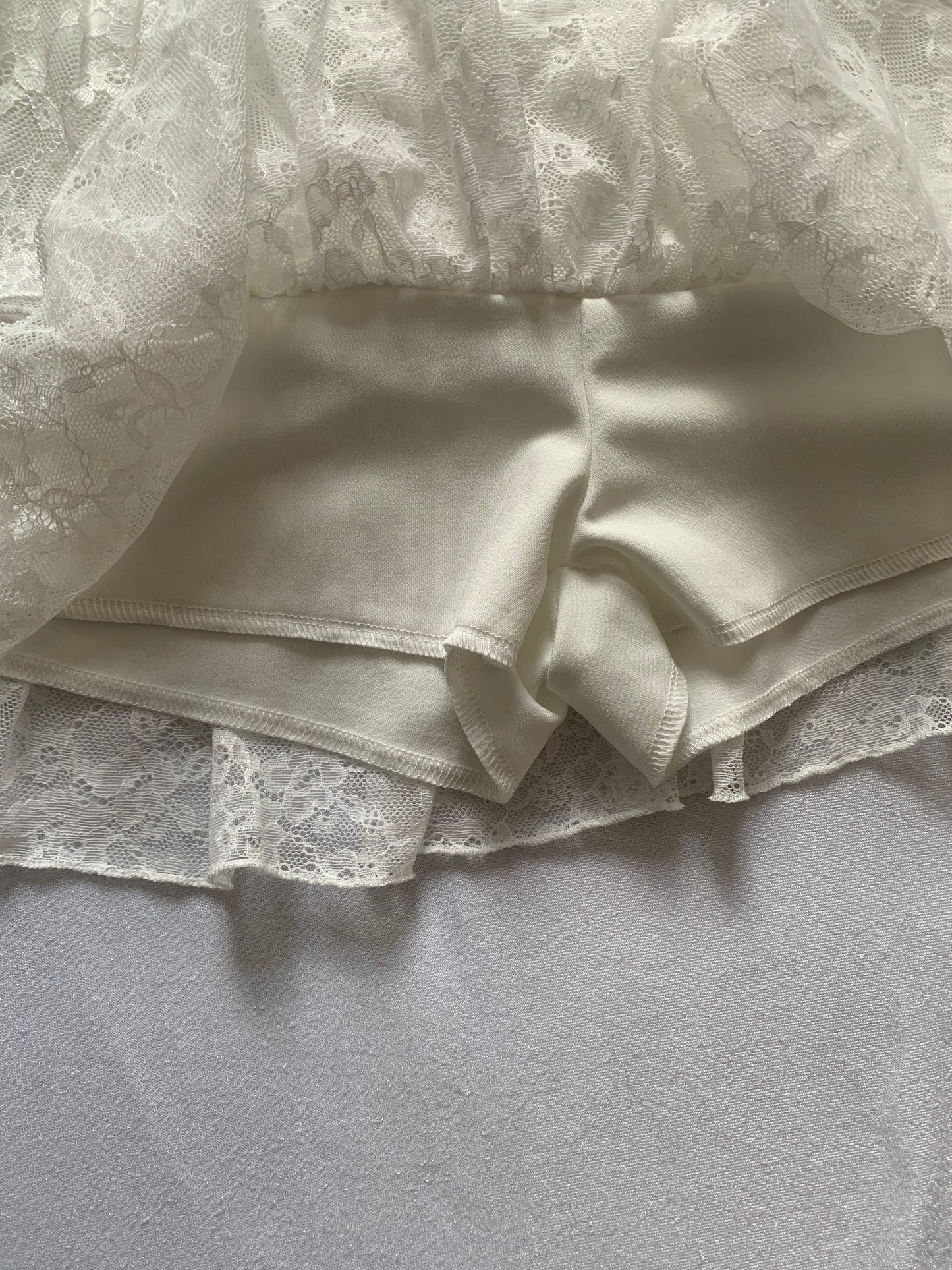 lace skirt size m
