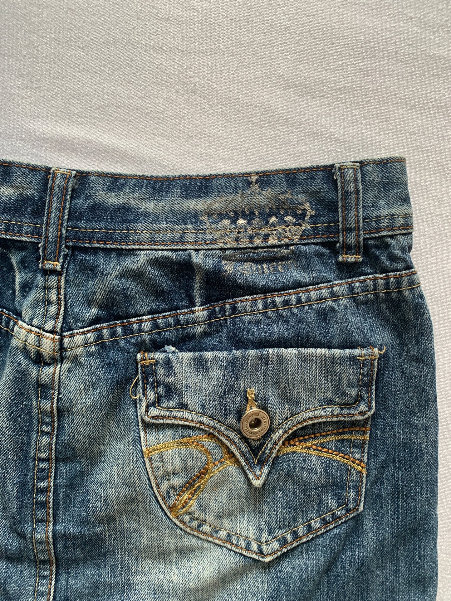 skirt size s