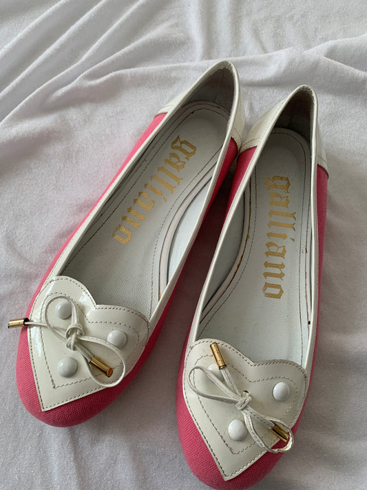 galliano flats 37
