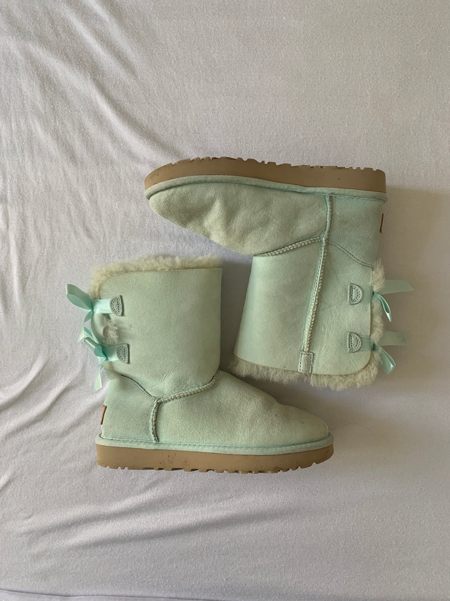 bow ugg boots 36