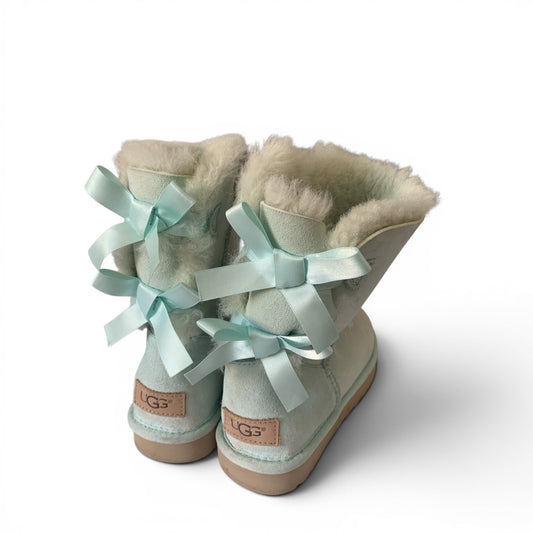 bow ugg boots 36