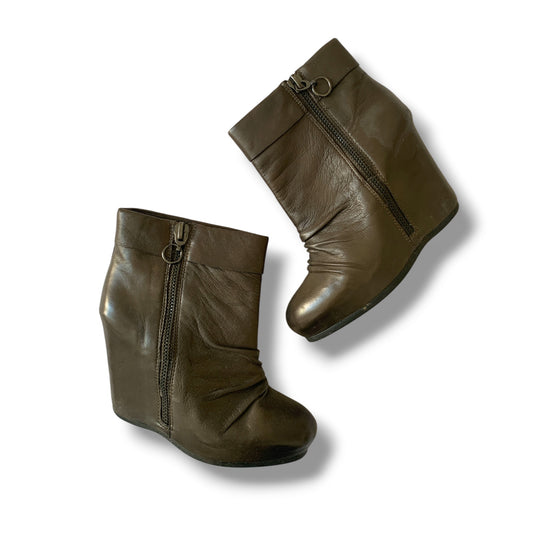 ash wedges 38